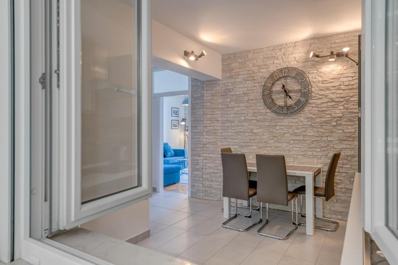 Apartmani Mirta أوميس المظهر الخارجي الصورة