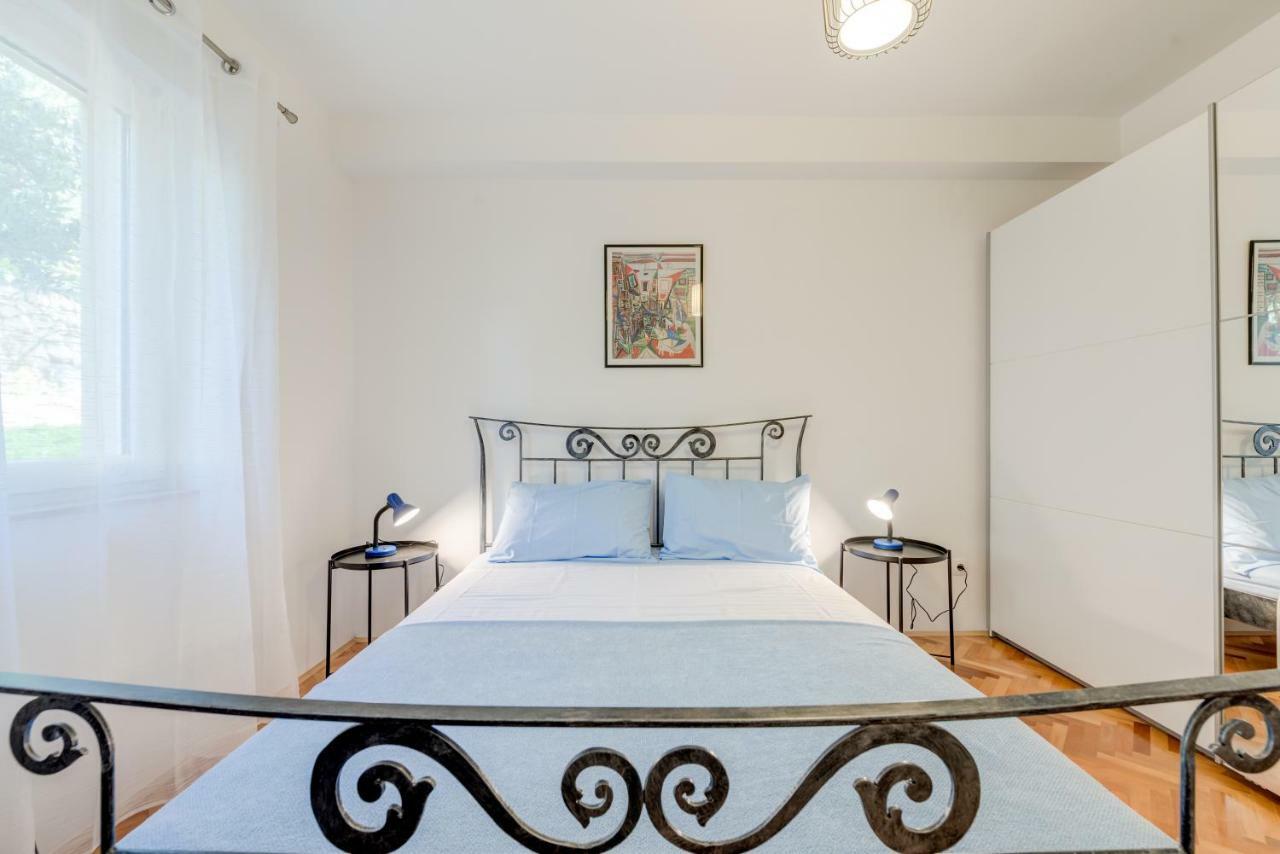 Apartmani Mirta أوميس المظهر الخارجي الصورة